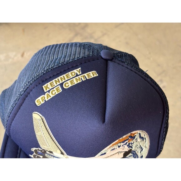 Vintage Kennedy Space Center Snapback Hat Blue Shuttle Rocket Mesh Foam Trucker - Picture 5 of 11